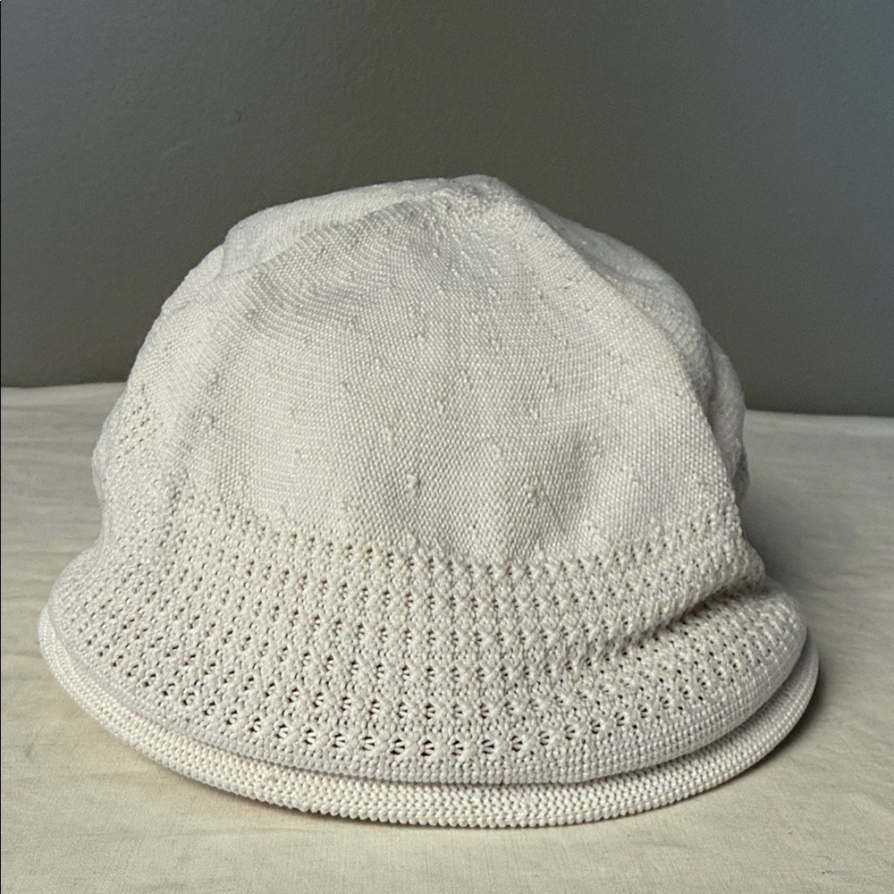 Kangol Tropic 504 Ventair Ivy Flat Cap Cream Kangaroo Hat L